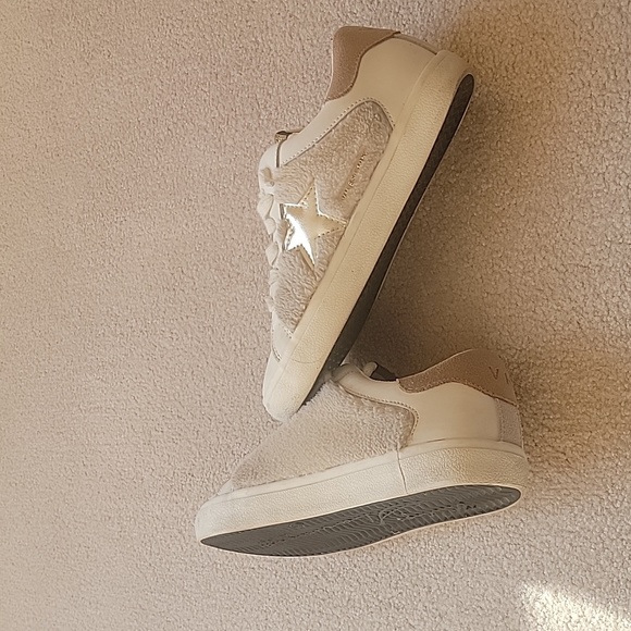 Vintage Havana sneakers. - Picture 3 of 6